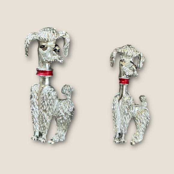 Lot Of 2 Silver Poodle Brooches With Red Collar Details 1.75" & 1.5" Vintage Sty - Picture 2 of 3